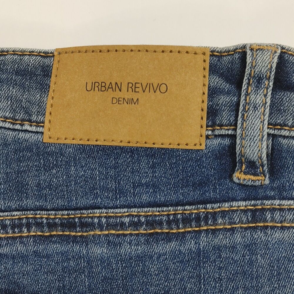 Urban Revivo ASOS Split Hem Flare Jeans NWT Blue High Rise Bootcut Size 4 - Picture 3 of 16
